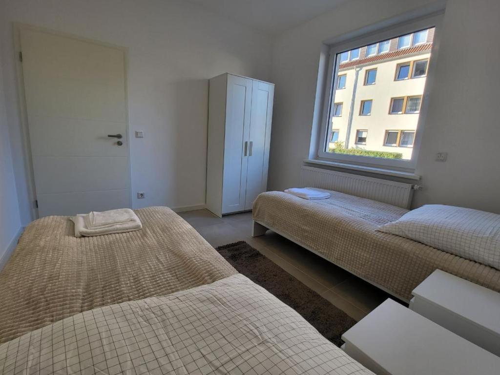 Monteurzimmer Mit Zwei Einzelnen Betten In Einer 3Zi Wohnung Mit Kuche Und Bad Osnabrück Exterior foto