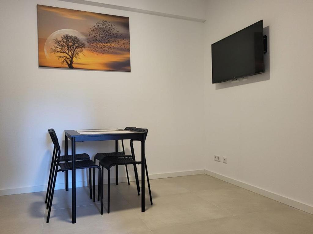 Monteurzimmer Mit Zwei Einzelnen Betten In Einer 3Zi Wohnung Mit Kuche Und Bad Osnabrück Exterior foto